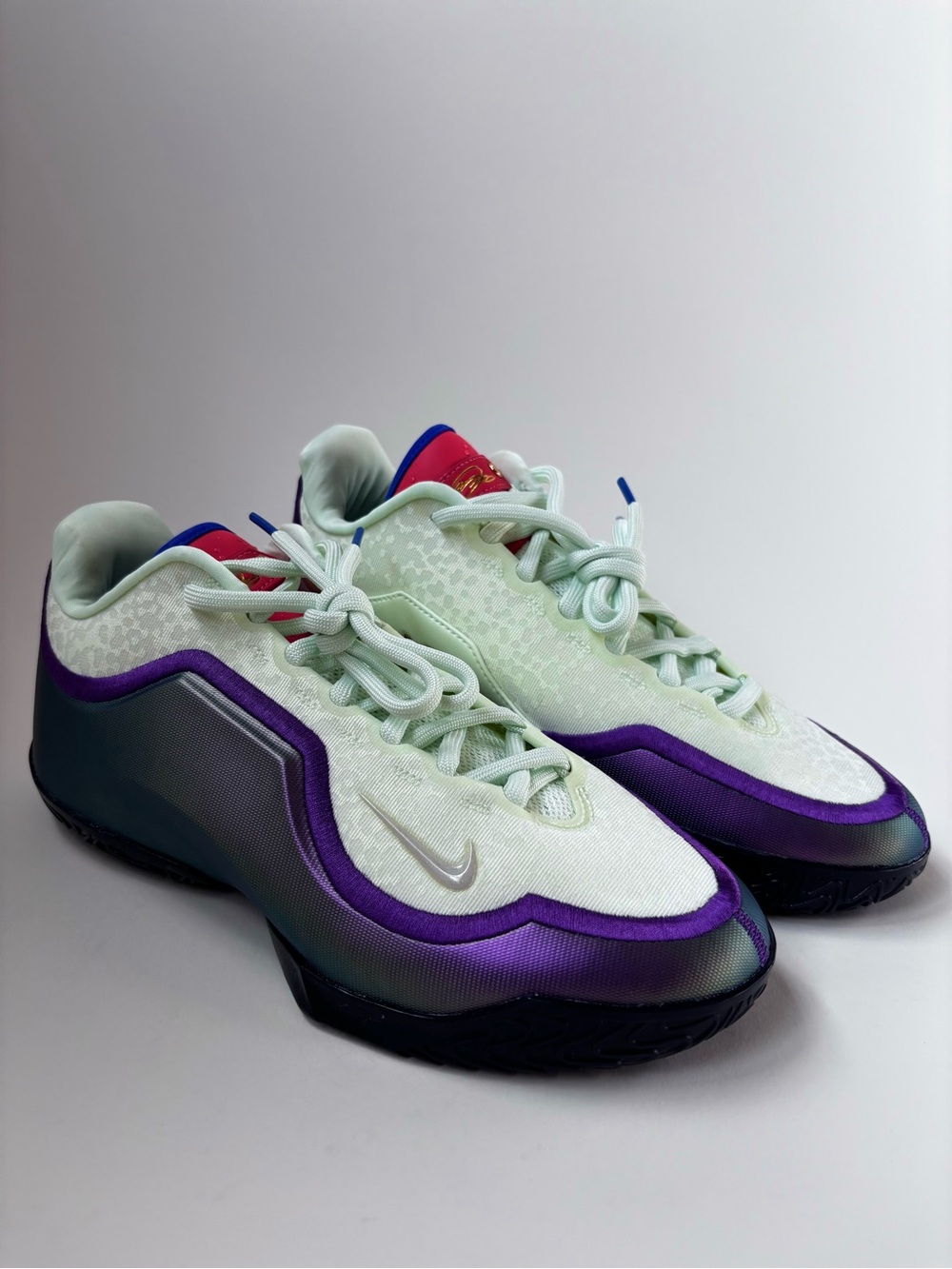 Nike LeBron 23 Green With Envy Volt Mens Size 10 New IH1513-700
